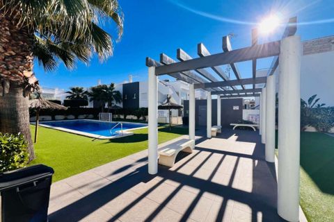 Bungalou a Torrevieja, Alicante, Torrevieja - € 199.500 | Ref: 225-350-11-722 - foto 4