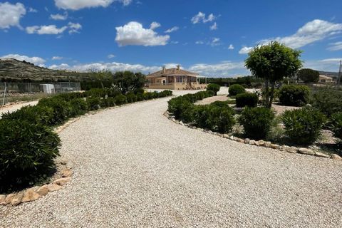 Villa i Pinoso, Alicante, Pinoso - € 399.995 | Ref: RBMP6562 - foto 2