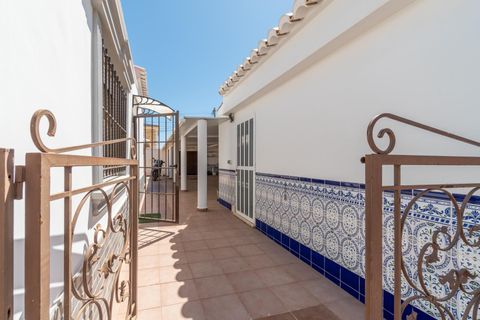 Villa a Torrevieja, Alicante, Torrevieja - € 549.000 | Ref: 32939 - foto 30