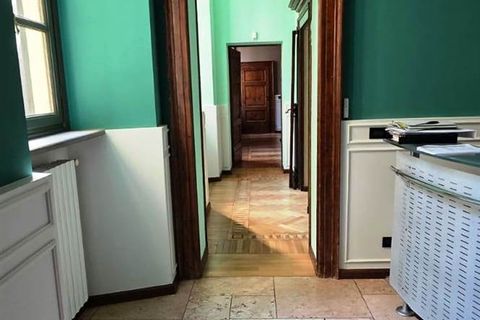 L'establiment comercial a Vigevano, Pavia, Vigevano - € 1.500/mes | Ref: 26 AB - UFFICI - foto 11