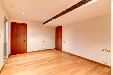 Apartment in Nice, Alpes-Maritimes, Nice - € 1,250,000 | Ref: 6257758 - photo 28