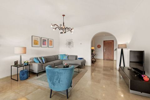 Lejlighed i Estepona, Malaga, Estepona - € 549.000 | Ref: R5382901 - foto 9