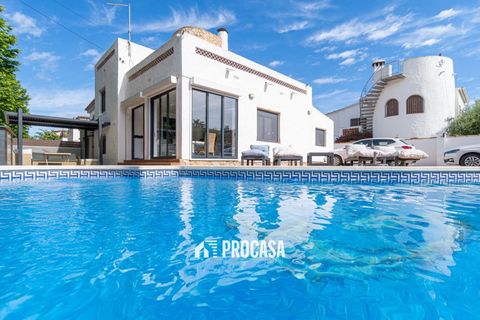 Villa i Empuriabrava, Gerona - foto 1