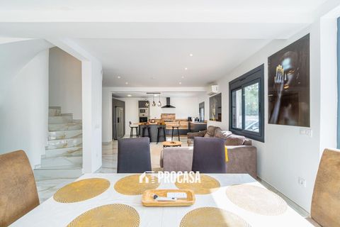 Villa a Empuriabrava, Gerona, Empuriabrava - € 595.000 | Ref: 4275 - foto 8