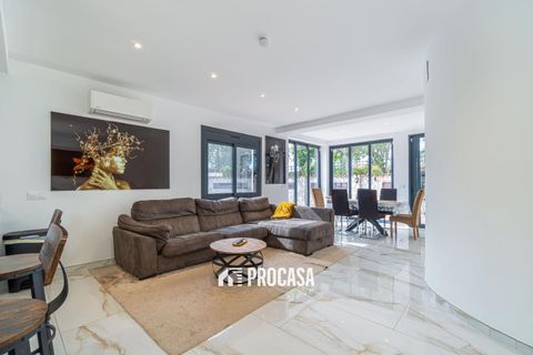 Villa a Empuriabrava, Gerona, Empuriabrava - € 595.000 | Ref: 4275 - foto 10