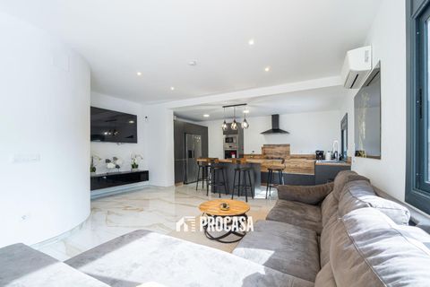 Villa a Empuriabrava, Gerona, Empuriabrava - € 595.000 | Ref: 4275 - foto 11