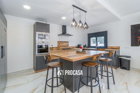 Villa a Empuriabrava, Gerona, Empuriabrava - € 595.000 | Ref: 4275 - foto 13
