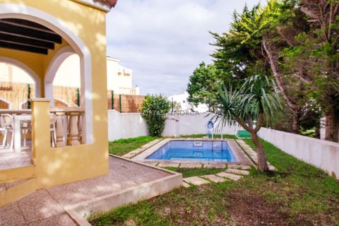 Villa a Cala'n Bosch, Menorca, Cala'n Bosch - € 455.000 | Ref: V3398 - foto 2