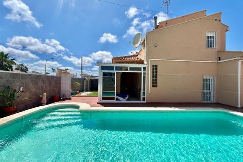 Villa i La Torreta, Alicante, La Torreta - € 549.900 | Ref: MLSC8080844 - foto 2
