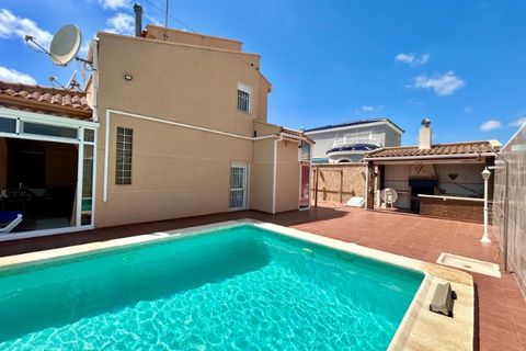 Villa i La Torreta, Alicante, La Torreta - € 549.900 | Ref: MLSC8080844 - foto 3