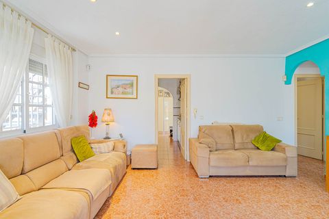 Villa i Punta Prima, Alicante, Punta Prima - € 235.000 | Ref: 13790 - foto 12