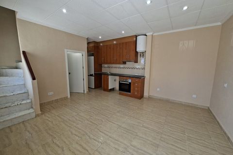 Stadthaus in La Marina, Alicante, La Marina - € 129.000 | Ref: 13792 - Foto 9
