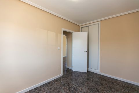 Stadthaus in Punta Prima, Alicante, Punta Prima - € 179.000 | Ref: 13793 - Foto 15