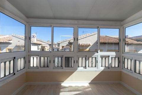 Stadthaus in Punta Prima, Alicante, Punta Prima - € 179.000 | Ref: 13793 - Foto 20