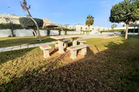 Rækkehus i Orihuela Costa, Alicante, Orihuela Costa - € 367.000 | Ref: MLSC4481408/13477 - foto 12