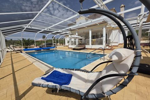 Villa i Pinoso, Alicante, Pinoso - € 574.995 | Ref: MLSC3397857/13477 - foto 1