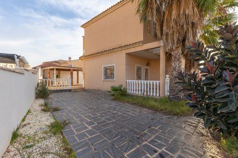 Villa a Almoradi, Alicante, Almoradi - € 385.000 | Ref: MLSC43633/13477 - foto 31