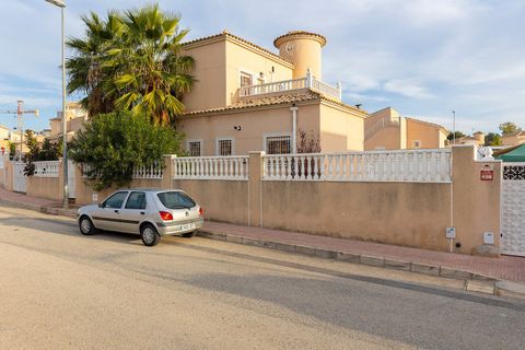 Villa a Almoradi, Alicante, Almoradi - € 385.000 | Ref: MLSC43633/13477 - foto 33