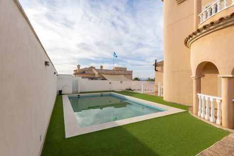 Villa a Almoradi, Alicante, Almoradi - € 385.000 | Ref: MLSC43633/13477 - foto 40