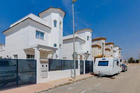 Rækkehus i San Fulgencio, Alicante, San Fulgencio - € 280.000 | Ref: 475445__COMPLEX__247/13477 - foto 4