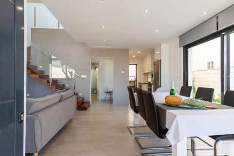 Villa i Rojales, Alicante, Rojales - € 389.000 | Ref: MLSC2211134/13477 - foto 12