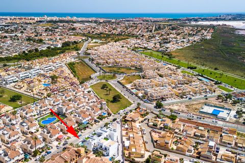 Villa i Torrevieja, Alicante, Torrevieja - € 479.000 | Ref: MLSC1674628/13477 - foto 44