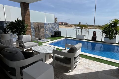 Villa i Orihuela, Alicante, Orihuela - € 489.999 | Ref: MLSC3391927/13477 - foto 1