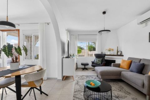 Villa i Torrevieja, Alicante, Torrevieja - € 399.000 | Ref: MLSC7391097/13477 - foto 10