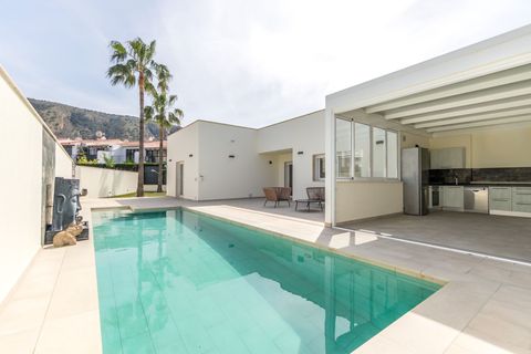 Villa i Albir, Alicante, Albir - € 1.150.000 | Ref: TGC-774 - foto 1