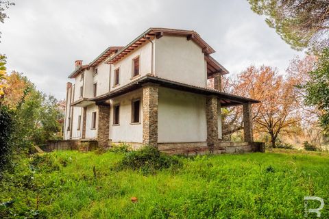 Villa i Altopascio, Lucca, Altopascio - € 700.000 | Ref: R06933ALVI - foto 1
