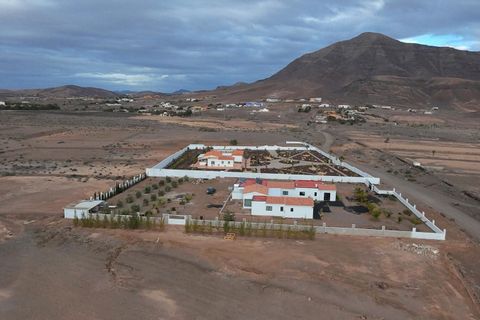 Villa a Tuineje, Fuerteventura, Tuineje - € 580.000 | Ref: CHA0003 - foto 2