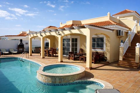 Villa i Castillo De Caleta Fuste, Fuerteventura - foto 1