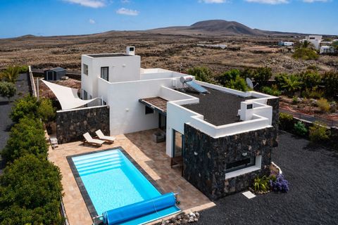 Villa a La Oliva, Fuerteventura, La Oliva - € 1.600.000 | Ref: LUX0003 - foto 2