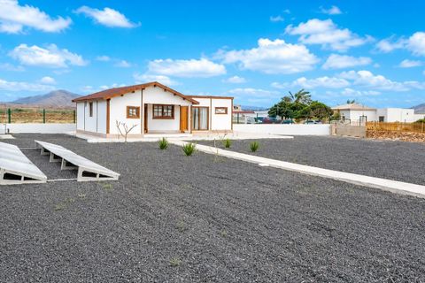 Rækkehus i Antigua, Fuerteventura - foto 1