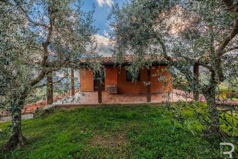 Landejendom i Pescia, Pistoia, Pescia - € 330.000 | Ref: R06870PERU - foto 8