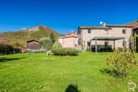 Landejendom i Zeri, Massa and Carrara, Zeri - € 240.000 | Ref: R06773ZERU - foto 29