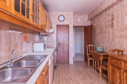 Lejlighed i Oeiras, Lisbon, Oeiras - € 699.000 | Ref: C0184-01280 - foto 17