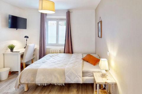 Apartament a Rouen, Seine-Maritime, Rouen - € 470/mes | Ref: XAcKOVeikag9NZS - foto 7