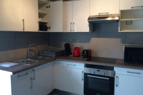 Villa a Cergy, Val-d'Oise, Cergy - € 570/mes | Ref: 809FleL4XAYizSK - foto 2