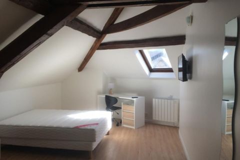 Villa a Cergy, Val-d'Oise, Cergy - € 570/mes | Ref: 809FleL4XAYizSK - foto 3