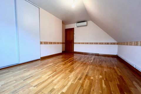 Villa i Tressin, Nord, Tressin - € 730.000 | Ref: HDS5252TRE-4 - foto 9