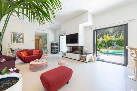 Villa i Mougins, Alpes-Maritimes, Mougins - € 1.890.000 | Ref: VM1979-BOURGEOISIMMO06 - foto 4