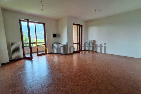 Byhus i Como, Como, Como - € 1.500/måned | Ref: A3022 - foto 3