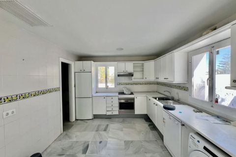 Villa i Puerto Banus, Malaga, Puerto Banus - € 1.470.000 | Ref: R5383699 - foto 26