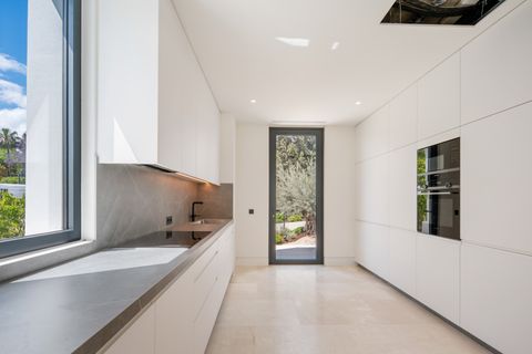 Villa i Marbella, Malaga, Marbella - € 9.300.000 | Ref: DA-BD2773 - foto 34