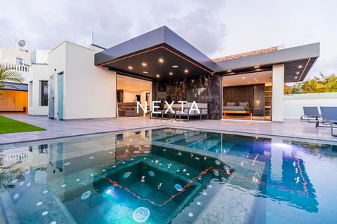 Villa i Adeje, Tenerife, Adeje - € 2.195.000 | Ref: 1124 - foto 1