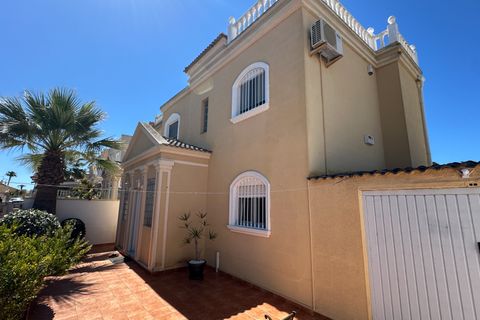 Villa a Torrevieja, Alicante, Torrevieja - € 399.000 | Ref: CLDZCJ-73264 - foto 35