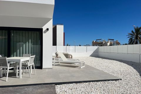Villa i Denia, Alicante, Denia - € 675.000 | Ref: HO121544 - foto 2