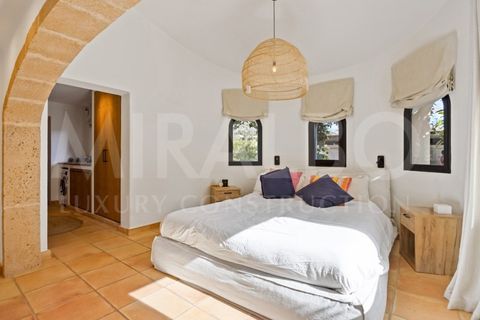Villa a Montgo, Alicante, Montgo - € 2.190.000 | Ref: MRD24-242 - foto 8