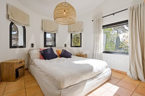 Villa a Montgo, Alicante, Montgo - € 2.190.000 | Ref: MRD24-242 - foto 9